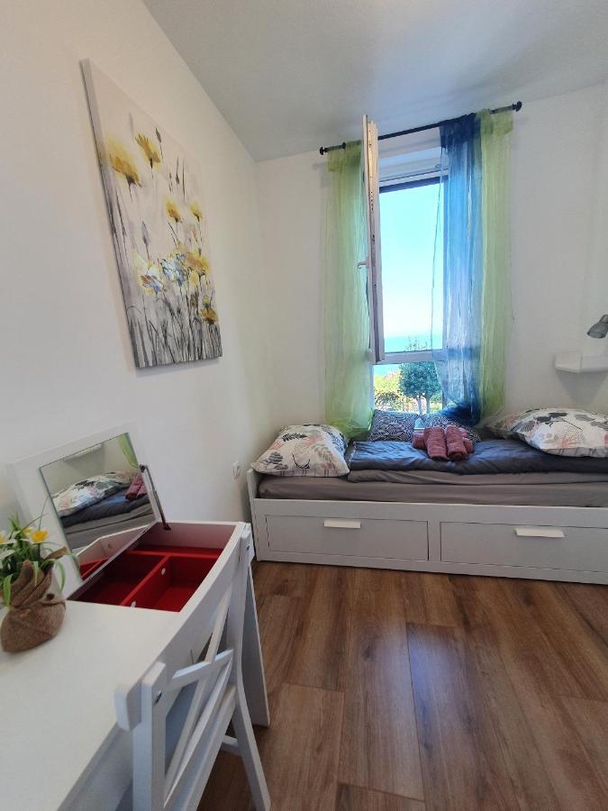 Ferienwohnung Studio Apartman Fredi Opatija Exterior foto