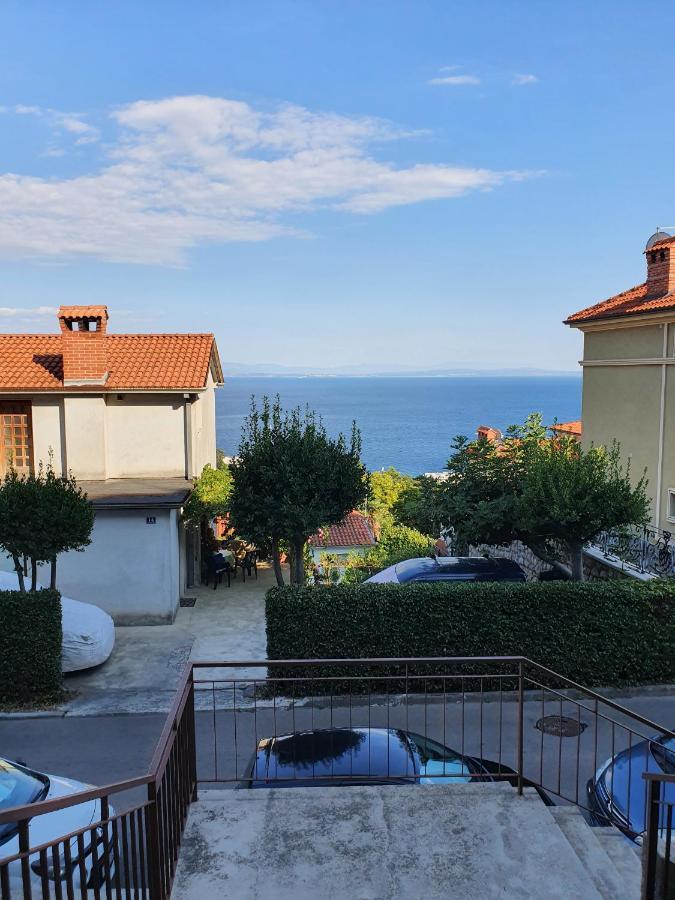 Ferienwohnung Studio Apartman Fredi Opatija Exterior foto